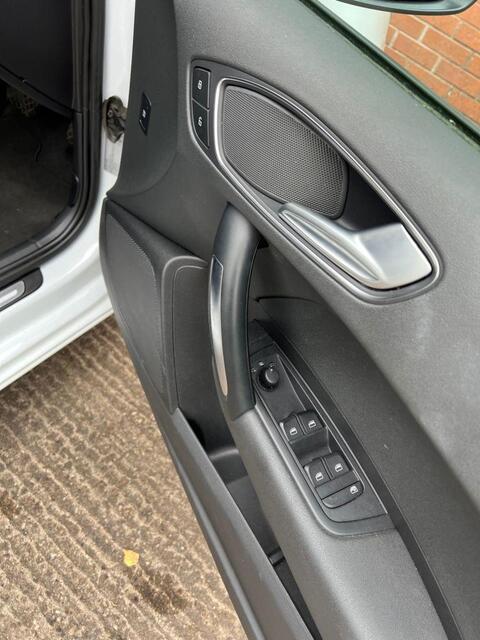 Audi A1 view 24