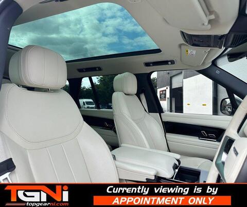 Land Rover Range Rover view 23