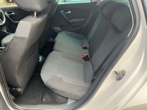 Volkswagen Polo view 17