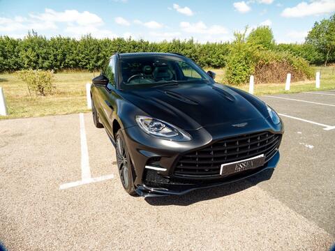 Aston Martin DBX view 27