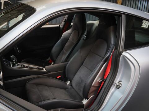 Porsche 911 view 101