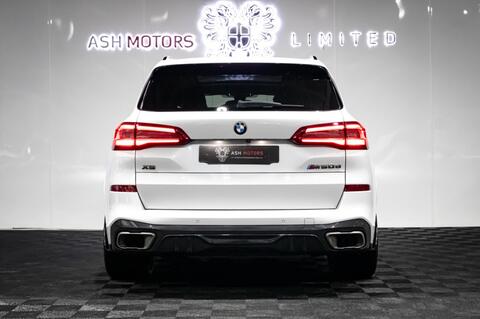 BMW X5 view 11