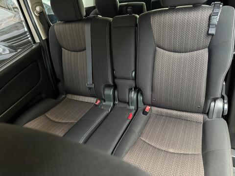 Nissan Serena view 17
