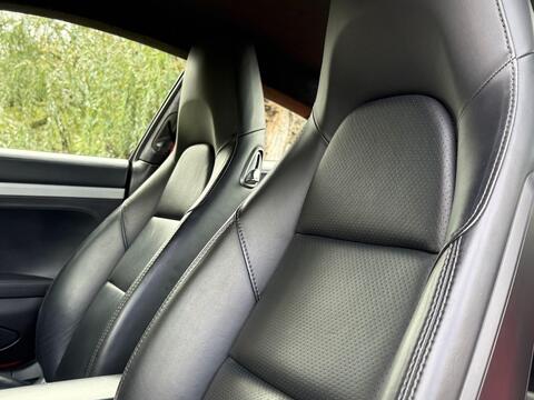 Porsche 911 view 51