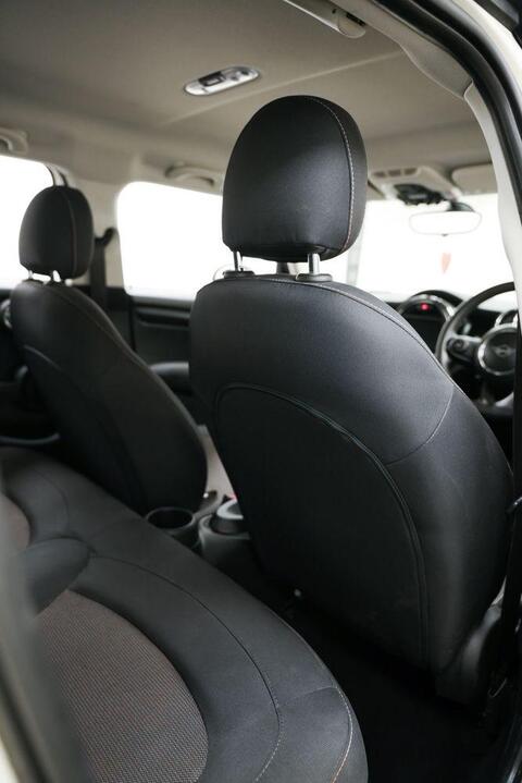 Mini Hatch view 16