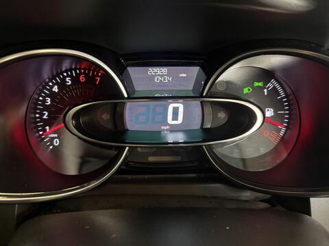 Renault Clio view 10