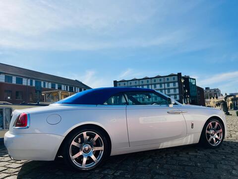 Rolls-Royce Dawn view 29