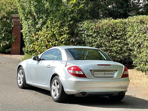 Mercedes-Benz SLK view 28