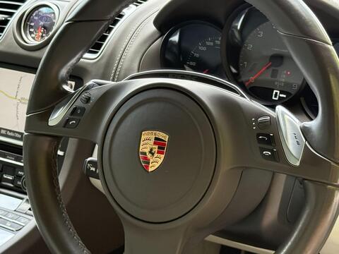 Porsche Cayman view 21