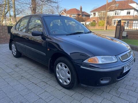 Rover 200 view 3