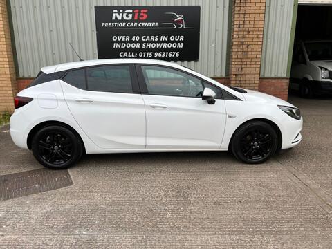 Vauxhall Astra view 2