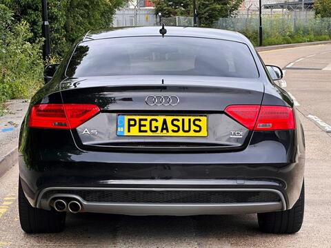 Audi A5 view 8