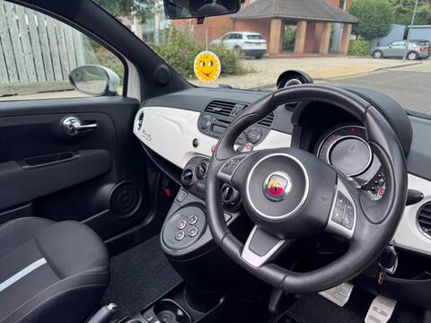Abarth 500C view 20