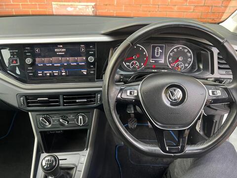 Volkswagen Polo view 21