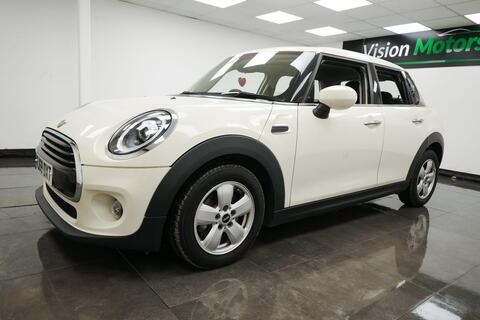 Mini Hatch view 7