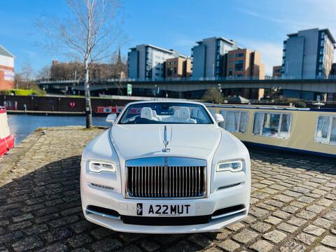 Rolls-Royce Dawn view 11