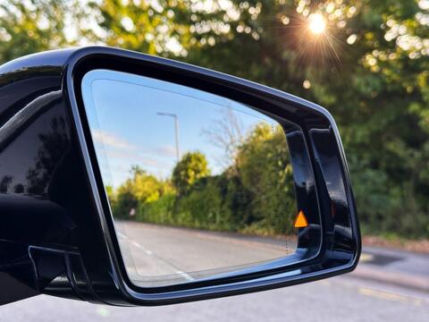 Mercedes-Benz CL view 17