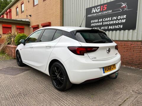 Vauxhall Astra view 8