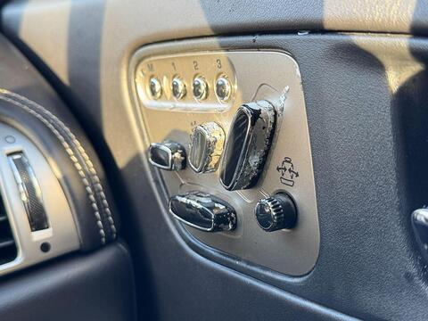 Jaguar XK view 27