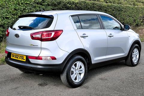 Kia Sportage view 3