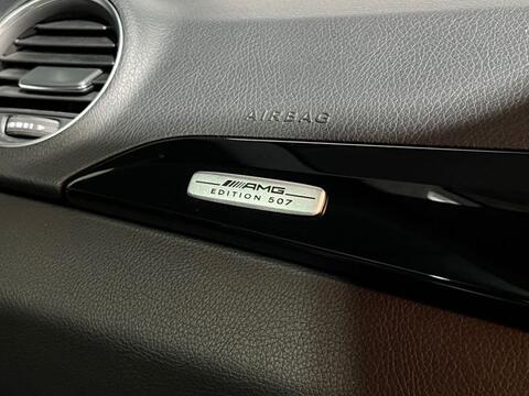 Mercedes-Benz C-Class view 5