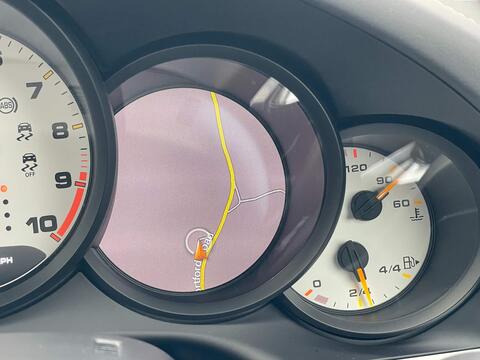 Porsche 911 view 42