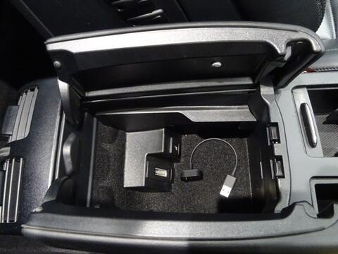 Mercedes-Benz C-Class view 87