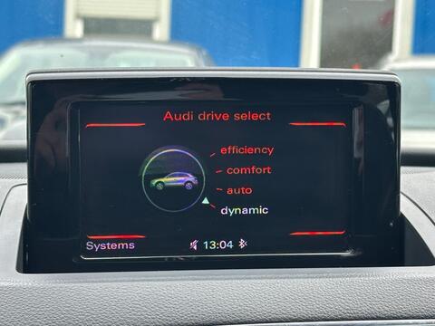Audi Q3 view 11