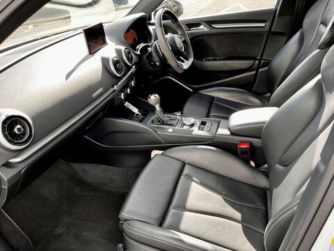 Audi RS3 view 17