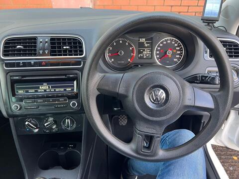 Volkswagen Polo view 23