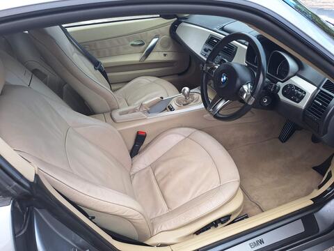 BMW Z4 view 3