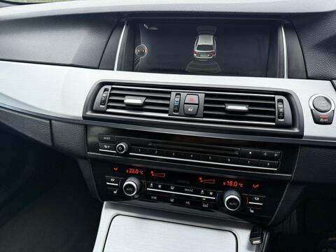 BMW 5 Series view 18