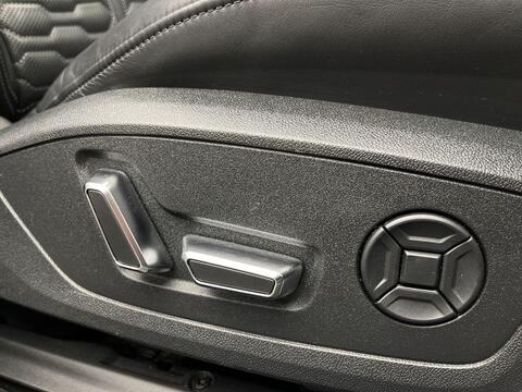 Audi RS6 view 23