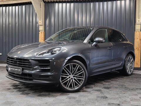 Porsche Macan view 24