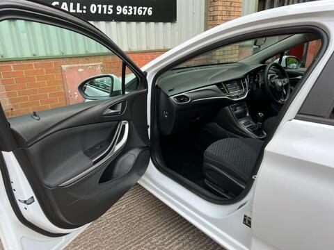 Vauxhall Astra view 20