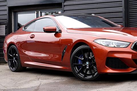BMW 8 Series view 23