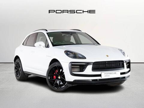 2022 Porsche Macan