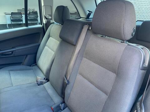Vauxhall Zafira view 36