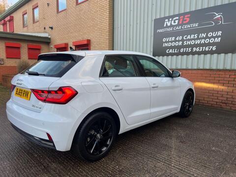 Audi A1 view 8