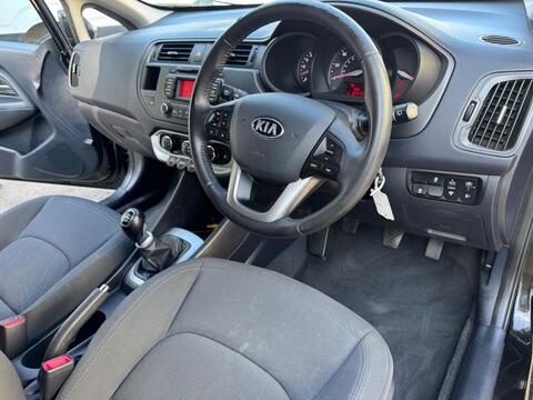 Kia Rio view 20