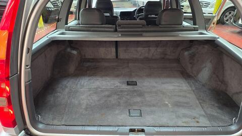 Volvo 850 view 15