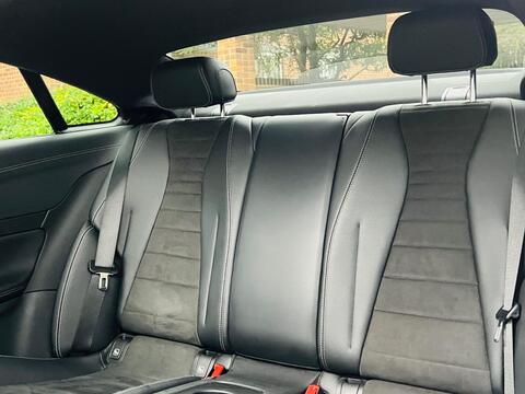 Mercedes-Benz E Class view 8