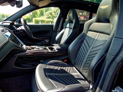 Aston Martin DBX view 30