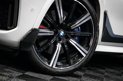 BMW X5 view 3