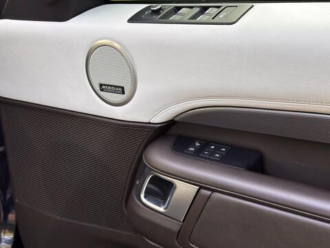 Land Rover Discovery view 18