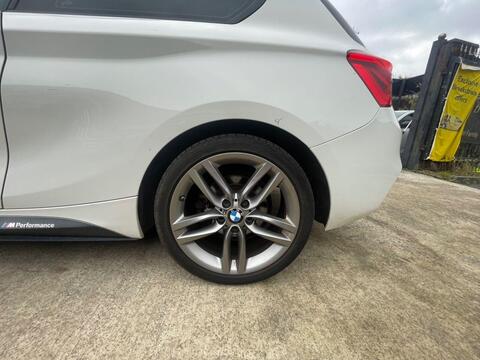 BMW 1 Series view 21