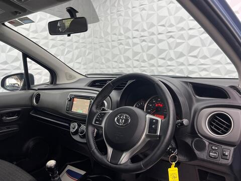 Toyota Yaris view 18