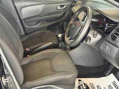 Renault Clio view 13
