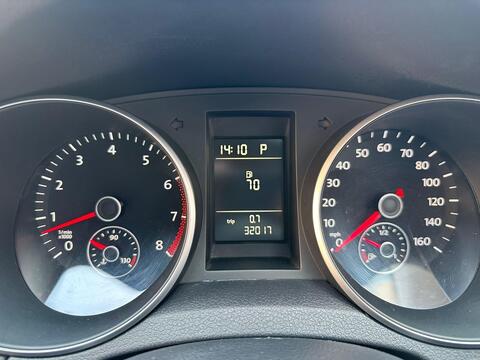 Volkswagen Golf view 8