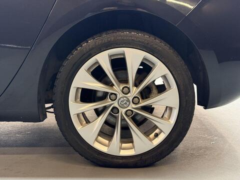 Vauxhall Astra view 42